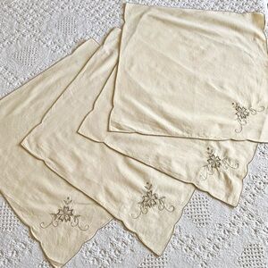 Vintage Cream Embroidered Linen Napkins